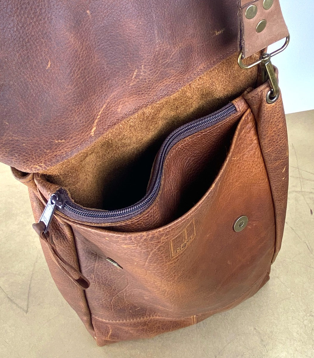 The Unison Bag in Saddle Tan Oiled Leather
