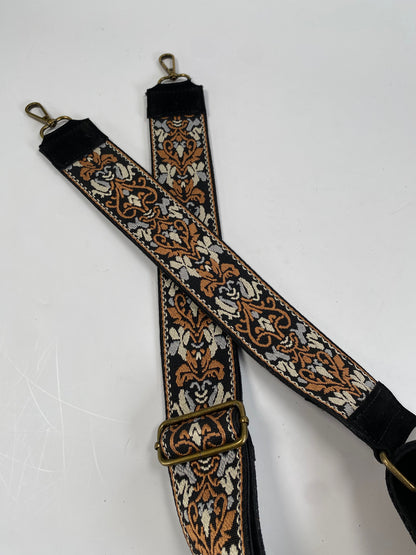 Adjustable Handbag Strap in Black with Tan and White
