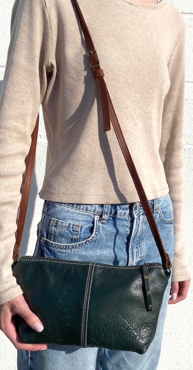 The Classic Companion Purse in Pine Green
