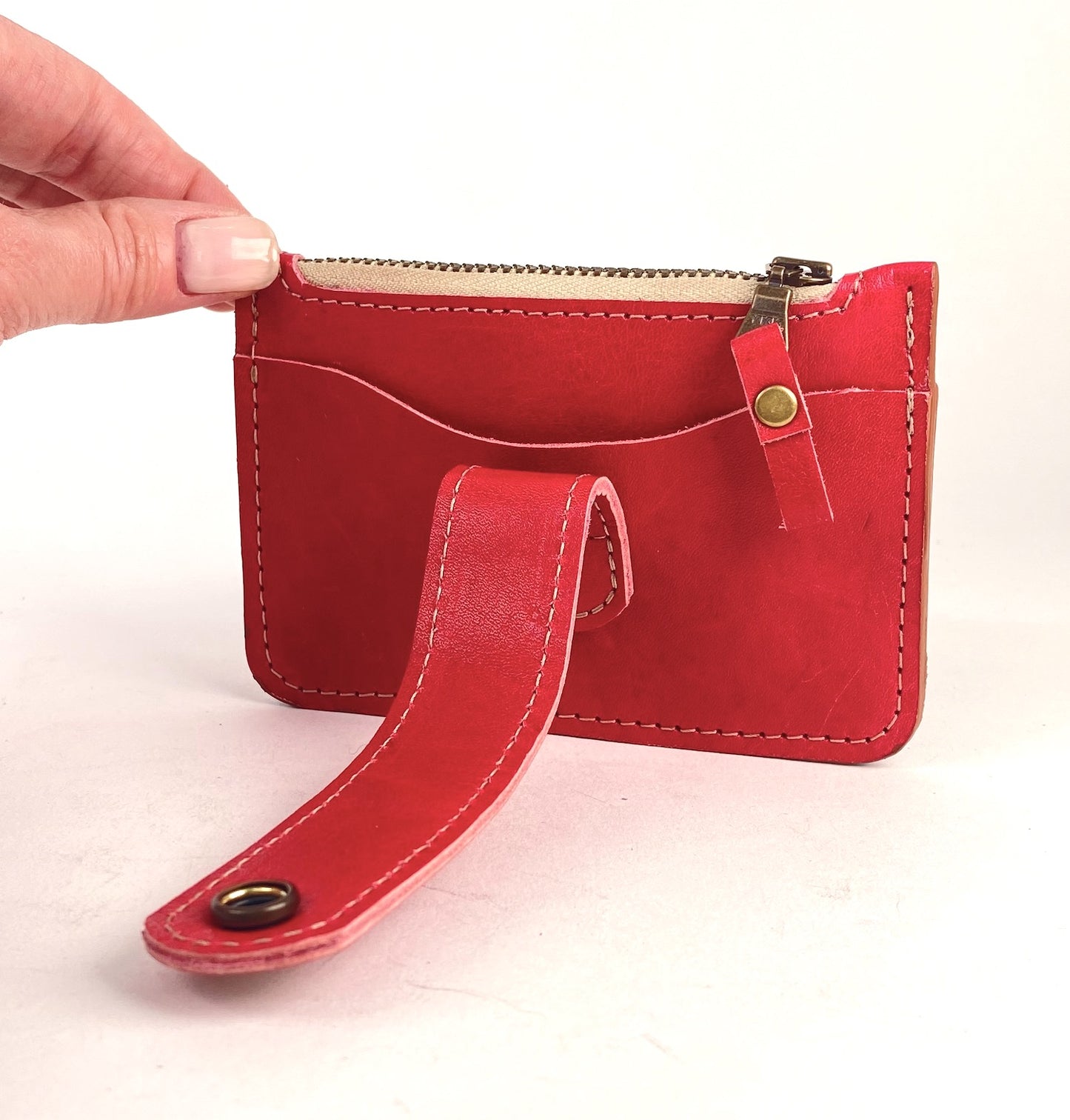 CardGuard Minimalist Leather Wallet in Red