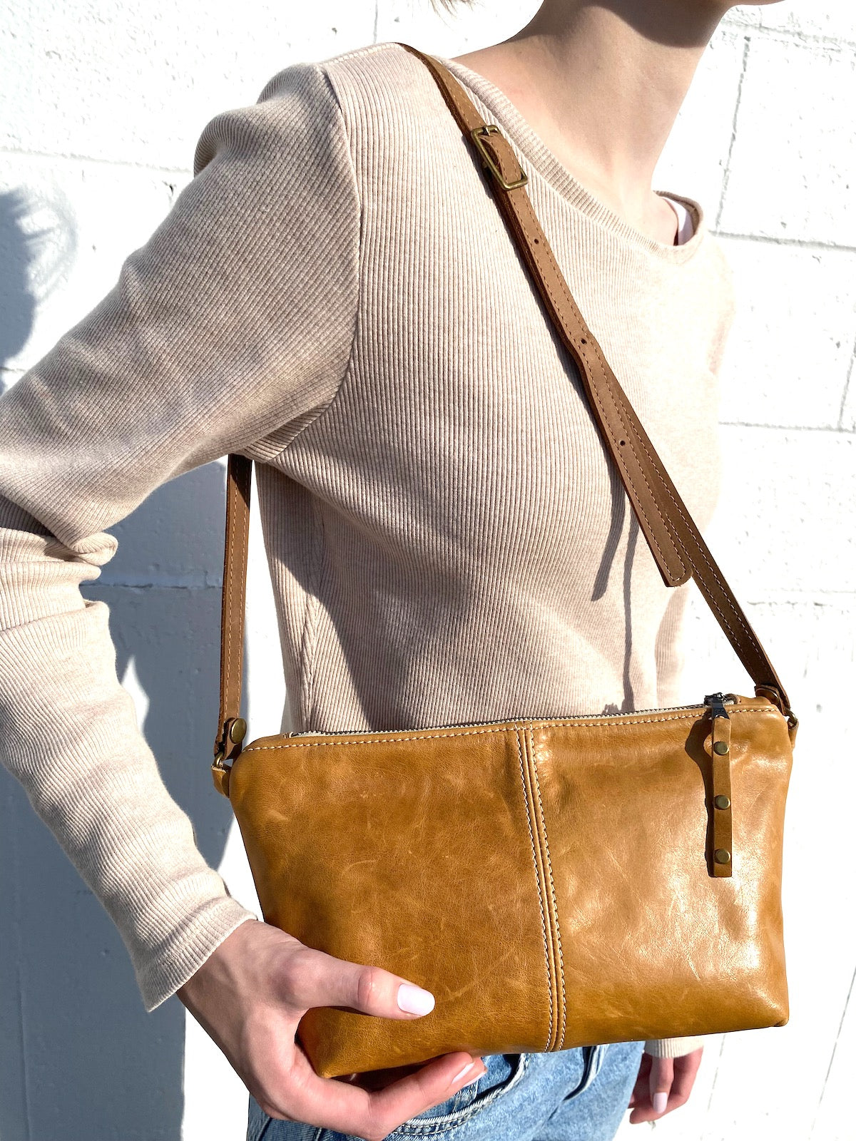 Tagalong Purse in Sunflower Tan