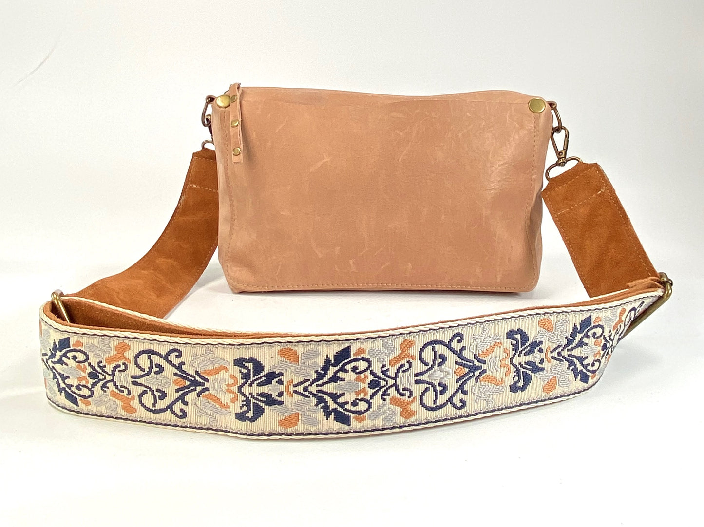 Tan Leather Crossbody Purse with Coordinating Strap