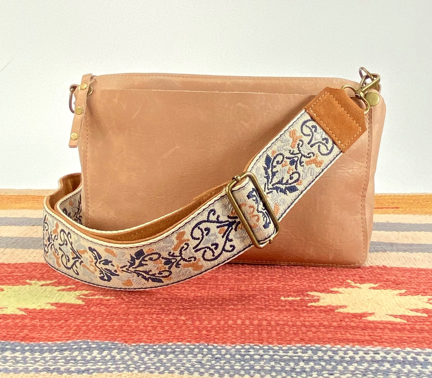 Tan Leather Crossbody Purse with Coordinating Strap