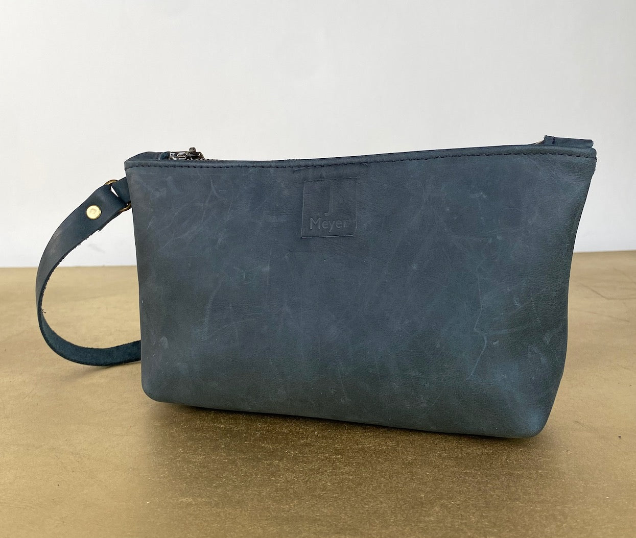 Tagalong Clutch in Black