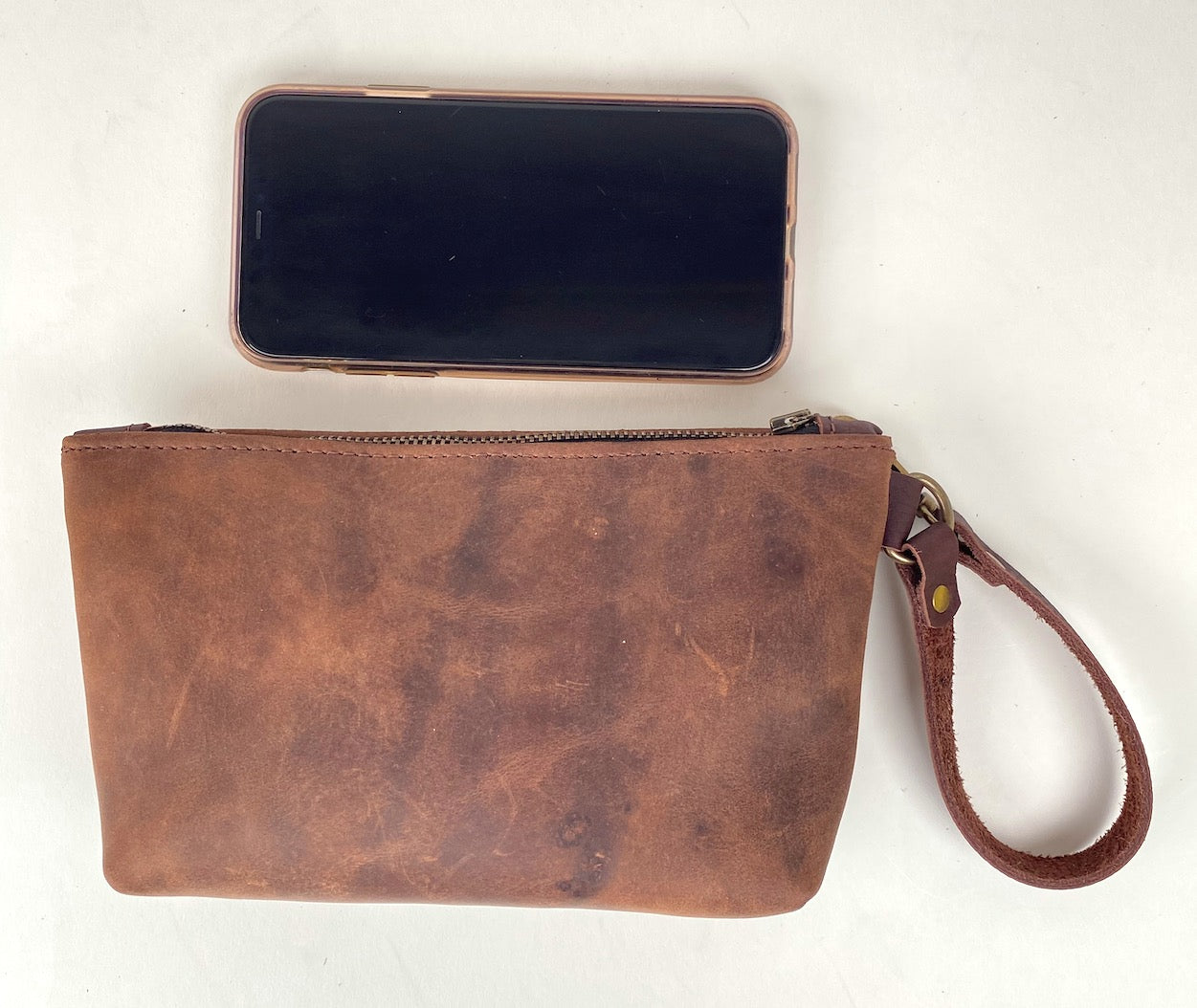 Tagalong Clutch in Dark Brown Leather