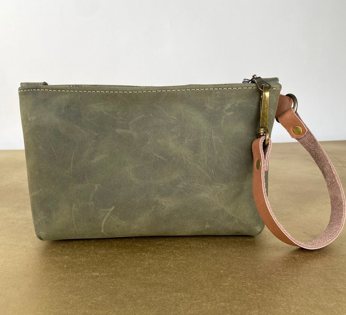 Tagalong Clutch in Olive Green