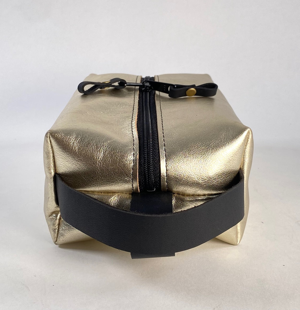 Leather Dopp Toiletry Kit in Silver Metallic