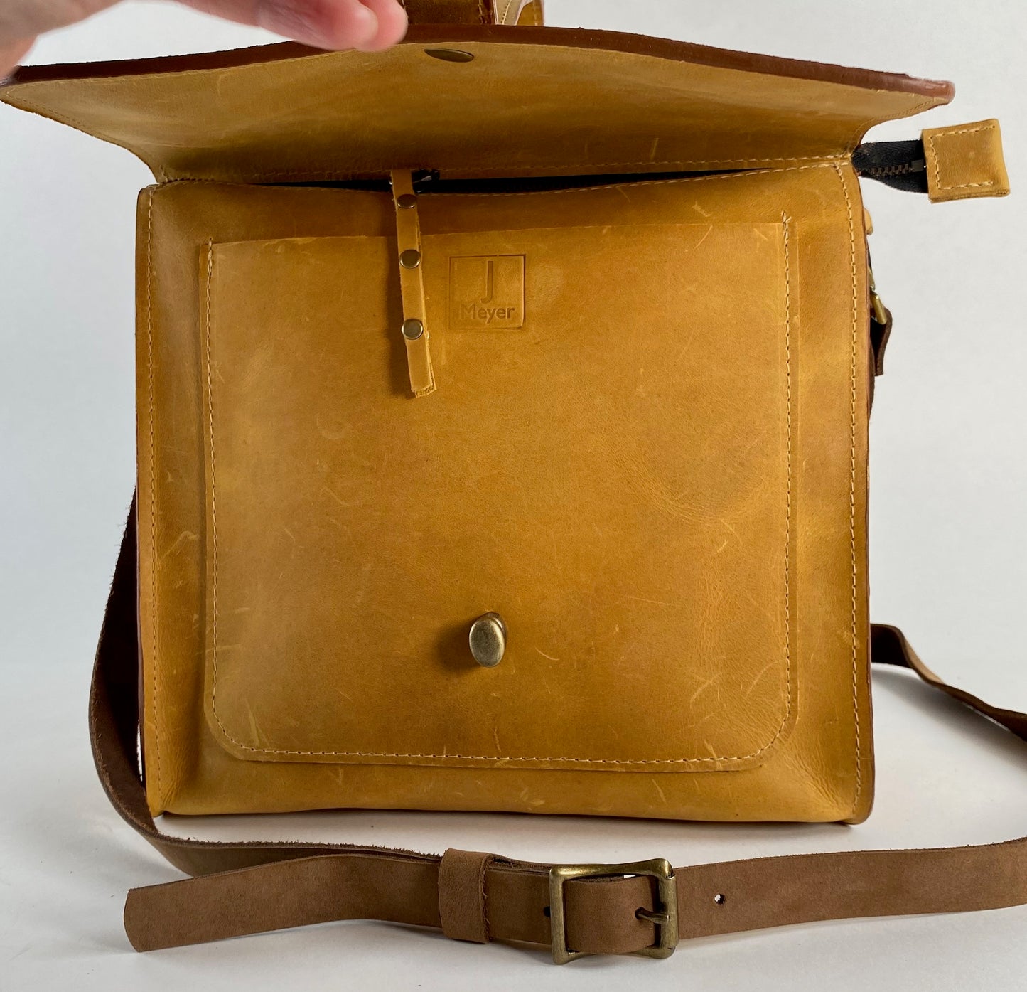 Leather Satchel Purse in Tan/Yellow