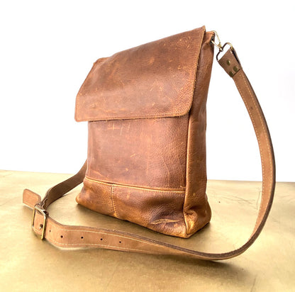The Unison Bag in Saddle Tan Oiled Leather