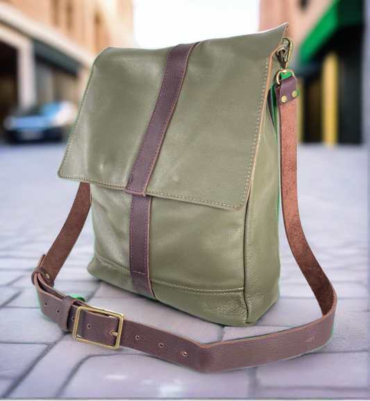 The Unison Bag in Green Leather