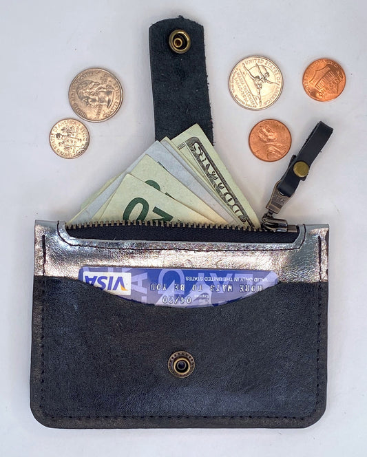 Credit-Card Guard Minimalist Leather Wallet in Black with Silver