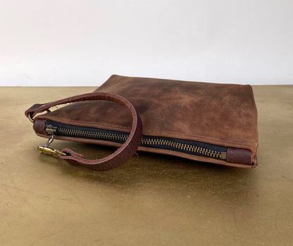 Tagalong Clutch in Dark Brown Leather