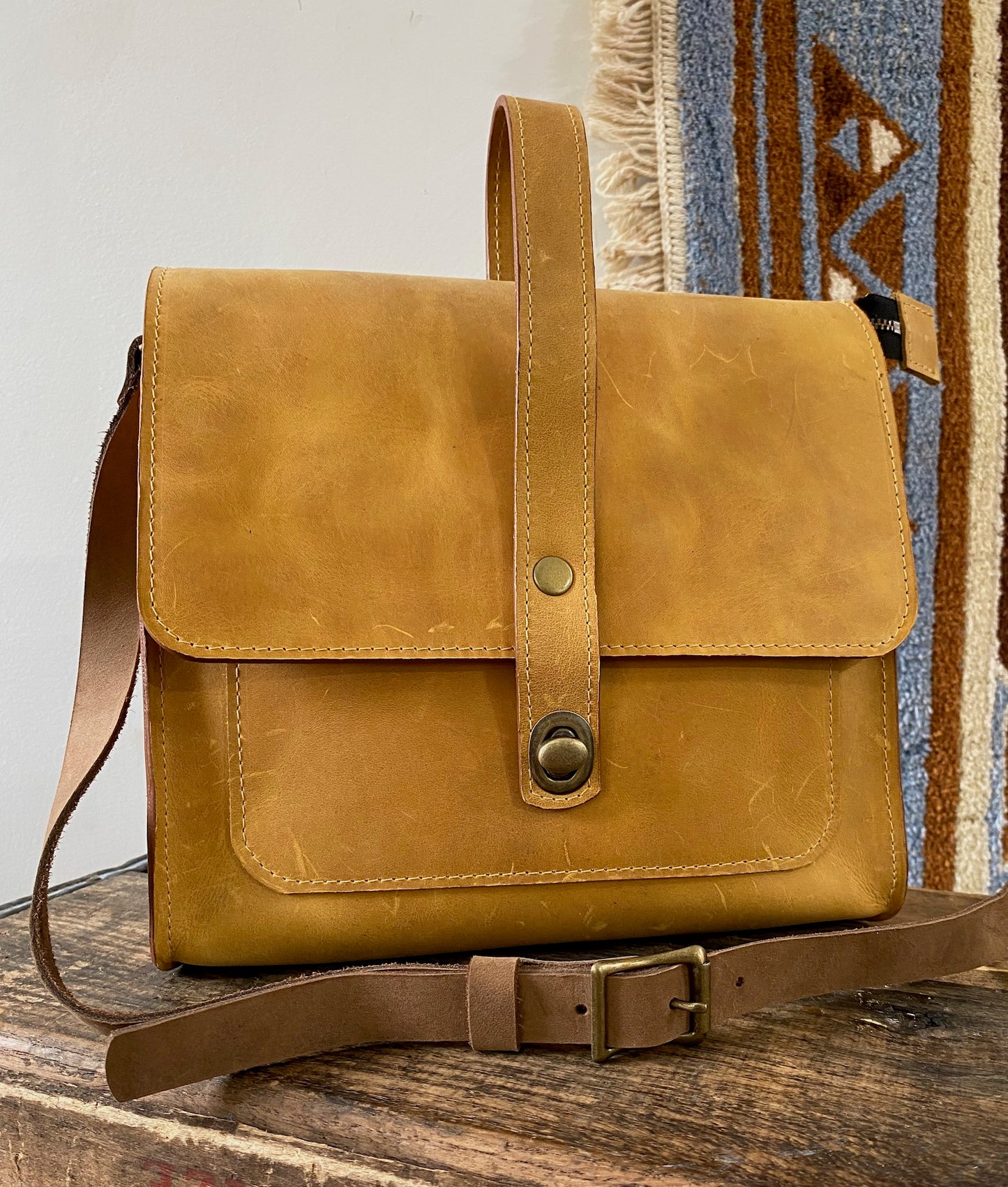 Leather Satchel Purse in Tan/Yellow